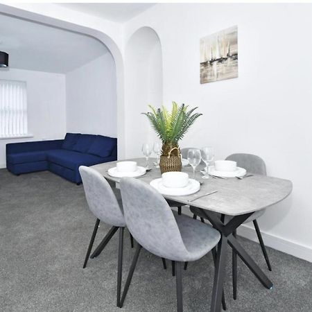 Townhouse @ 20 Penkhull New Road Stoke Villa Bagian luar foto