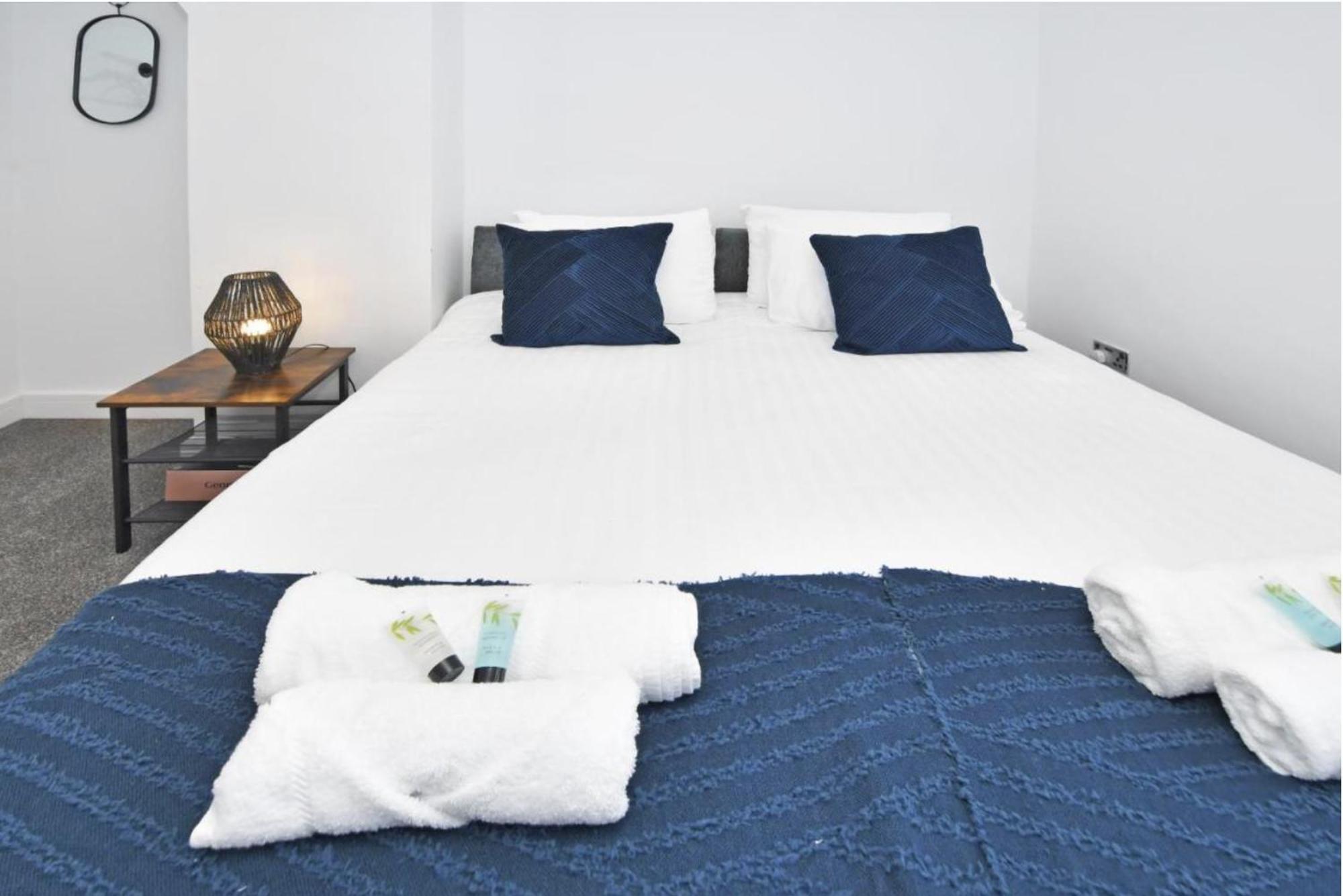 Townhouse @ 20 Penkhull New Road Stoke Villa Bagian luar foto